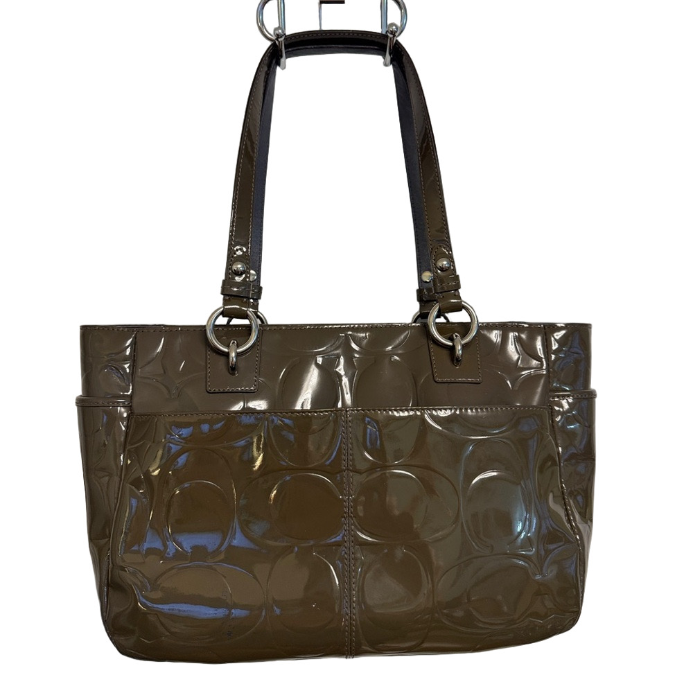 COACH 🔥 Olive Green Op Art Embossed Patent Leather East West Gallery Tote - Picture 7 of 12